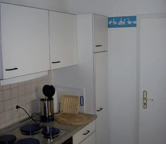 Fewo Benedikta Апартаменты Бойрон